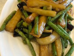 -静之湖湖畔餐厅