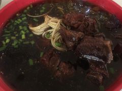 -小龙大肉面馆