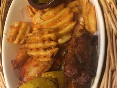 -Mr.Pizza米斯特比萨(盐城聚龙湖店)