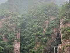-龙潭大峡谷