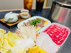 -潮界(LU·ONE凯德晶萃广场店)