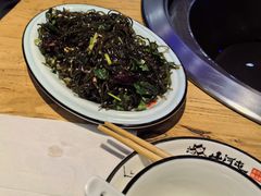 -山河屯铁锅炖(哈西站店)