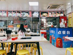 -华威达牛庄(黄埔大道西店)