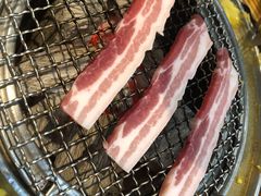 调味牛五花肉-青瓦炭韩潮烤肉(花园道店)