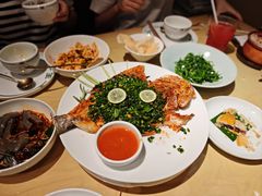 香茅草烤鲈鱼-一坐一忘云南菜(卓悦中心)