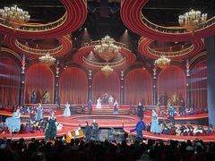 -交通银行前滩31演艺中心