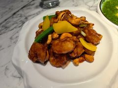 宫爆虾球-青雅中餐厅(大连金石滩绿发希尔顿度假酒店)