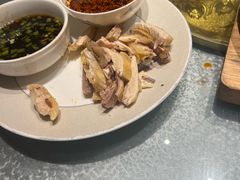 -土砂锅生态山庄·非遗砂锅雅鱼