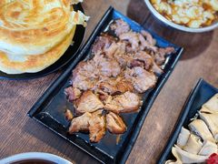 秘制叉烧肉-欧阳家吊炉饼(九纬路店)
