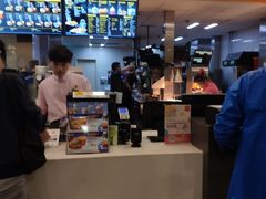 -麦当劳(中山公园龙之梦店)