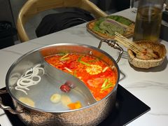 -椰子湾·海南火锅·糟粕醋·椰子鸡(正大广场店)