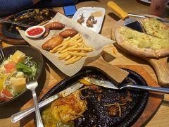 -菲滋意式餐厅(银泰百货金华江南店)