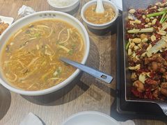 -叶派龙虾•招牌香辣蟹·海鲜(中海国际店)