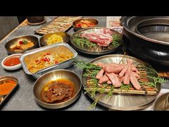 -草家酱蟹炭火烤肉店(珲春南路二店)