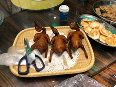 红烧乳鸽-石岐乳鸽村(南海第三分店)