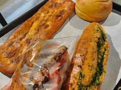 -CARINO BAKERY&CAFE(人广来福士店)