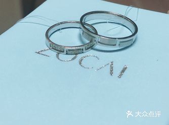 佐卡伊轨迹系列情侣款 这款佐卡伊轨迹系列，来源一对异