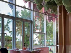 -水桶王国主题餐厅·聚会·生日派对·亲子活动·家庭套餐(亚龙湾希尔顿店)