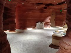 -幸栖洞穴设计酒店(成都春熙路店)