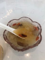 -倩极·精研痘敏肌管理