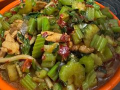 -玲玲米粉·新疆现炒米粉(大十字总店)