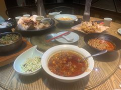 -金牌老碗时尚陕菜(王府井百货店)
