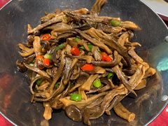 -逸兴楼·地道长沙菜(六沟垅店)