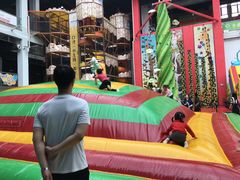 -蒙特利亲子乐园