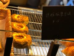 焦糖板栗可颂-仙峰天然面包(迎宾路店)