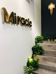 -Miracle集简美发沙龙