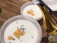 手工酸奶-清真·玛丽亚新疆菜主题餐厅(浙江中路店)