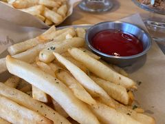 -J Create城市露营咖啡·简餐·宠物(上海动物园店)