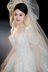 -Renee芮亦婚纱(原丽莎)