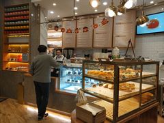 面包甜点陈列柜-BONBON BAKERY
