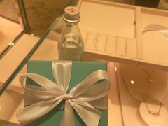 -Tiffany & Co.蒂芙尼
(杭州大厦店)