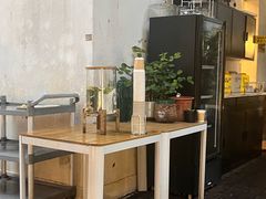 -Mark&Mars Restaurant