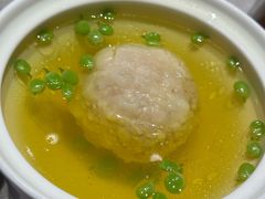 淮扬四季狮子头-宫燕府·京菜·烤鸭·淮扬菜(王府中心店)