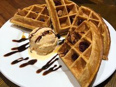 现烤华夫饼-那美(华莱坞店)