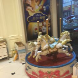 -亲亲宝贝艾尔莎亲子摄影会馆(中华路店)
