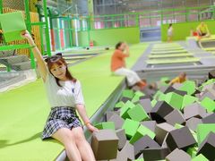 -C7城市运动空间·蹦床·健身·团建