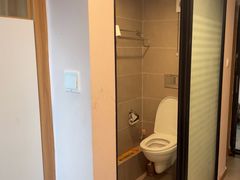 -乐嗨公寓(苏州火车站店)