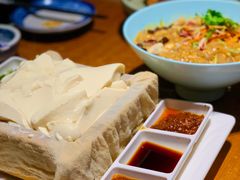 -95号酱骨·一块豆腐(展春园西路店)