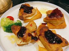 -小天鹅戴斯酒店鲸鲨百汇创作料理