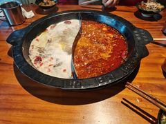 -地摊摊市井火锅(兰州总店)