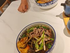 -镇南锅盖面馆(解放路店)