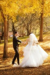 -雪中彩影婚纱摄影·微光艺术中心