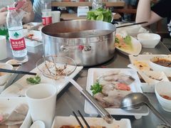 -牛德亨臻牛潮汕火锅(万邦时代店)
