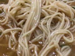 -覃肥叔桂林米粉(粮道街店)
