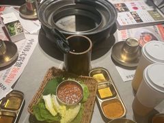 -草家酱蟹炭火烤肉店(珲春南路一店)