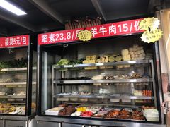面包甜点陈列柜-四川老牛麻辣烫(北门桥店)